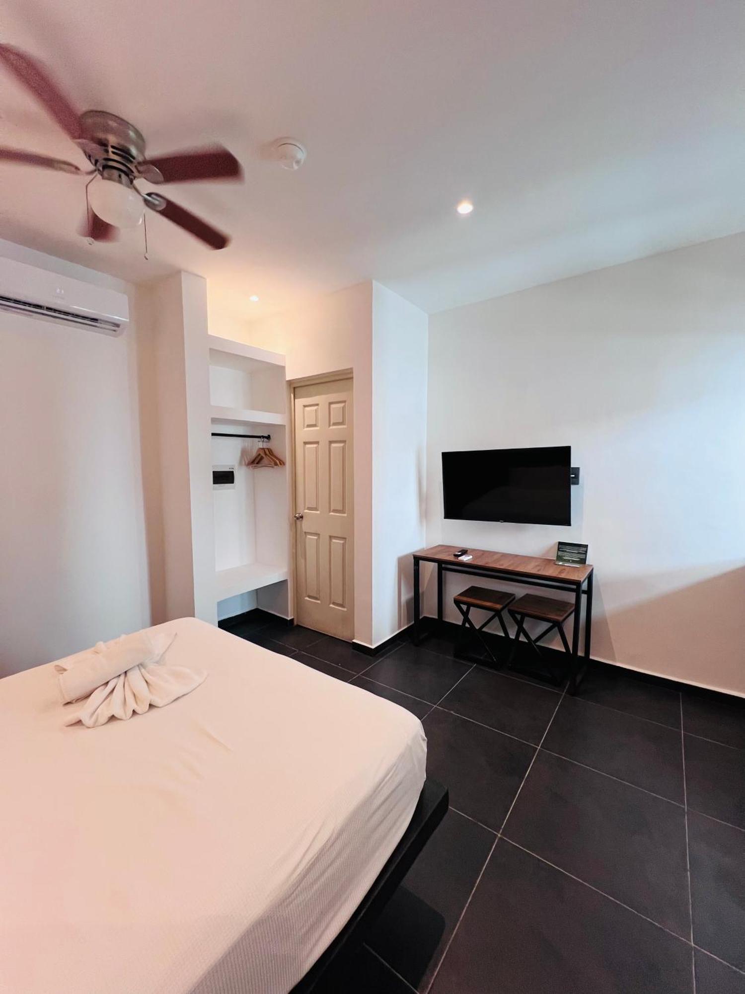 Coco Live Suites Playa del Carmen Eksteriør billede